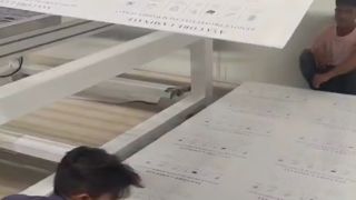 1mm 두께의 인도 GAG 데코레이션 시트 생산 현장