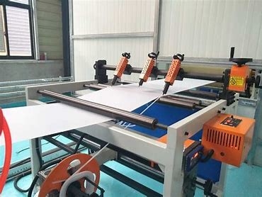 주문 600-1220mm 폭 0.5-5mm 두께 및 88% 투과율의 고투명 아크릴 시트 생산을 위한 PMMA 시트 압출 라인 online manufacture